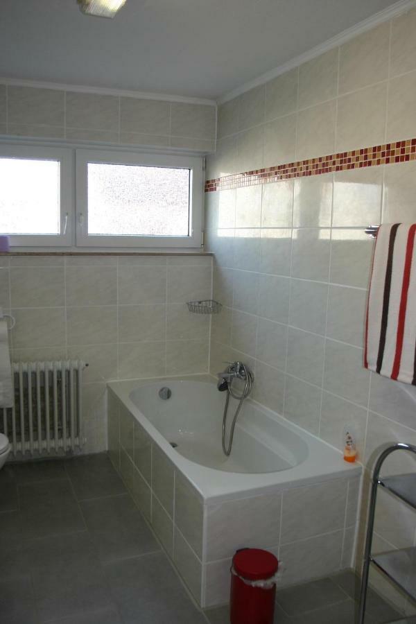 Apartmentbuymetzingen Riederich Bagian luar foto