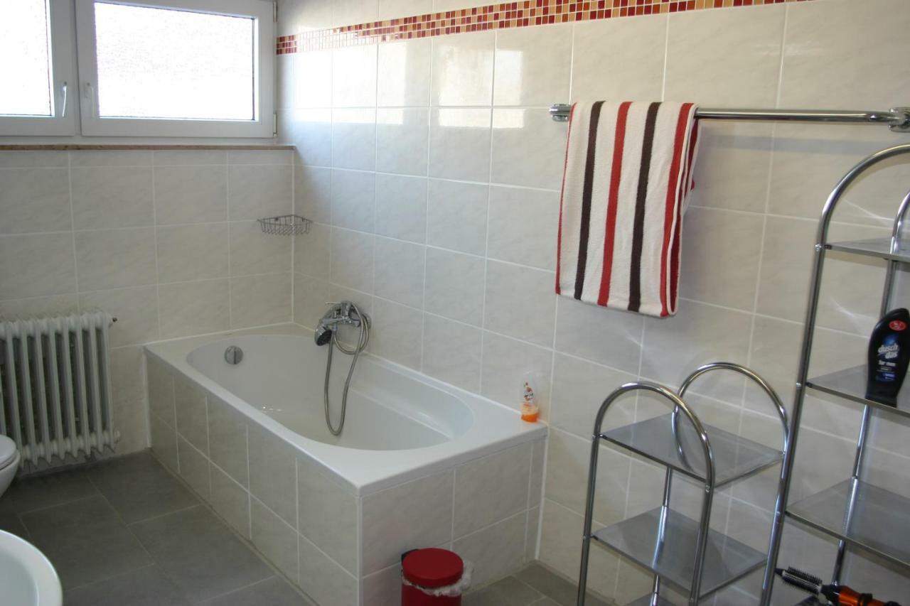 Apartmentbuymetzingen Riederich Bagian luar foto